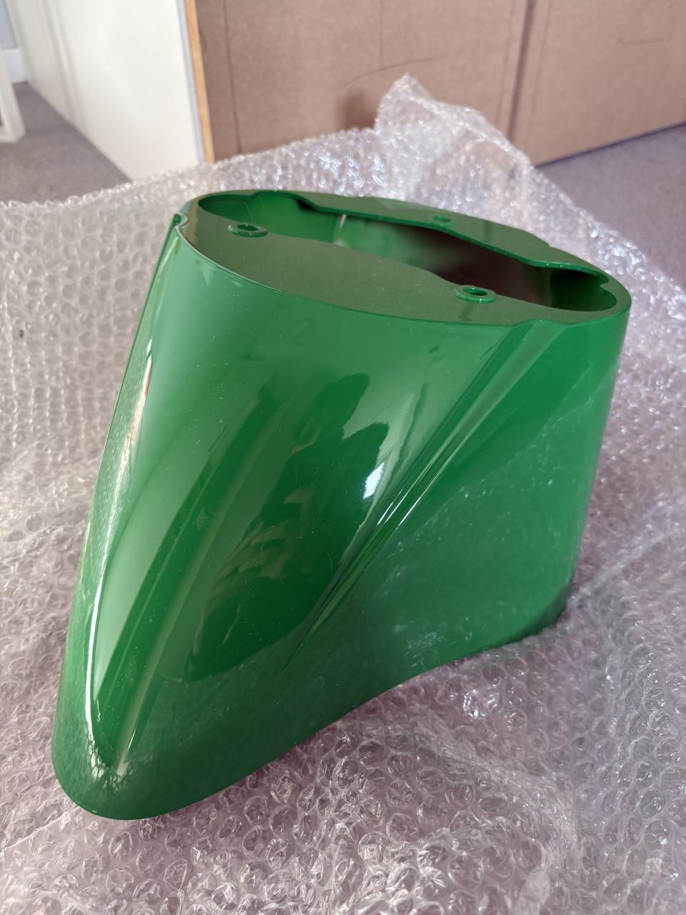 NIEUW Piaggio Zip voorspatbord Porsche Python Green