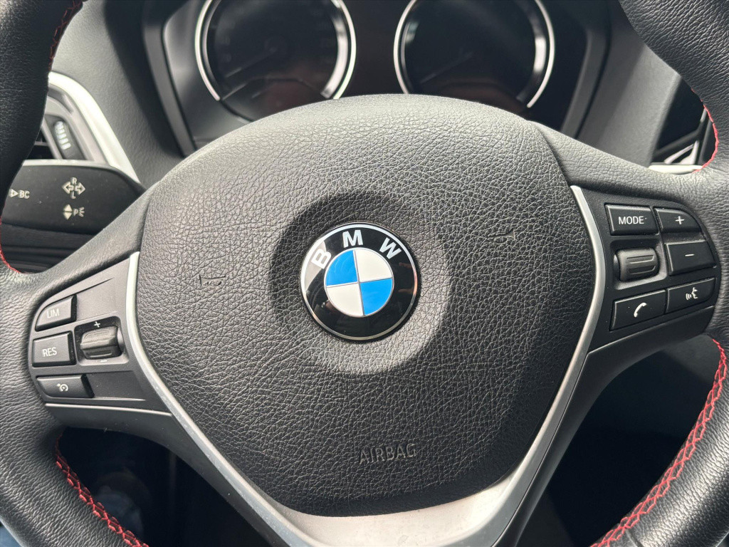 BMW 1 Serie (f20) 118i 136pk aut steptronic sport line | unieke km stand|ri