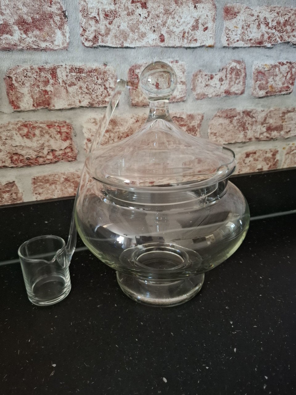 Bowl of punch schaal