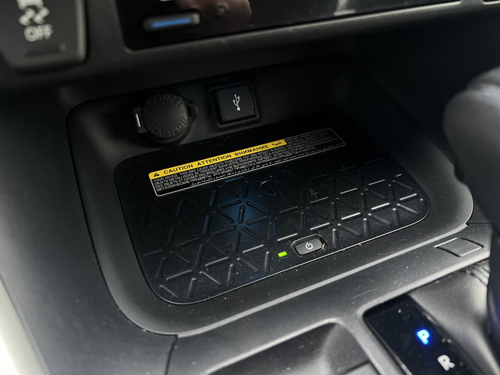 Toyota Rav4 2.5 hybrid executive nl auto | trekhaak | alarm klass 3 | vol l