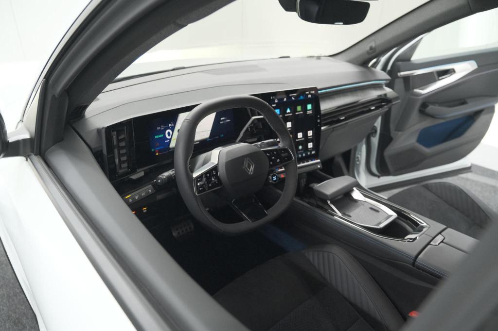 Renault Rafale 1.2 e-tech 4x4 plug-in hybrid 300 esprit alpine | 360 camera