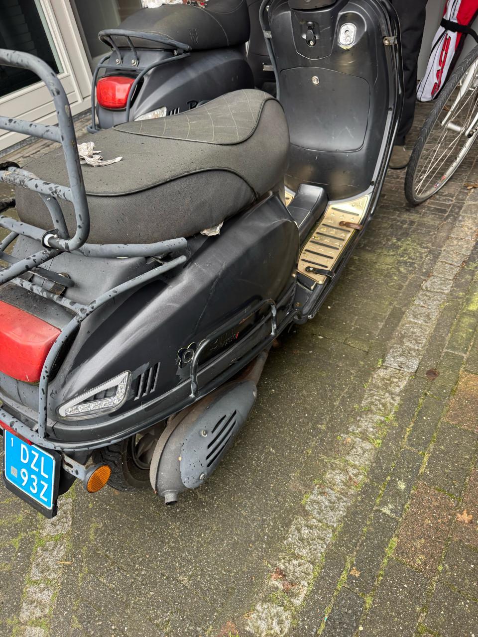 Agm scooter opknapper