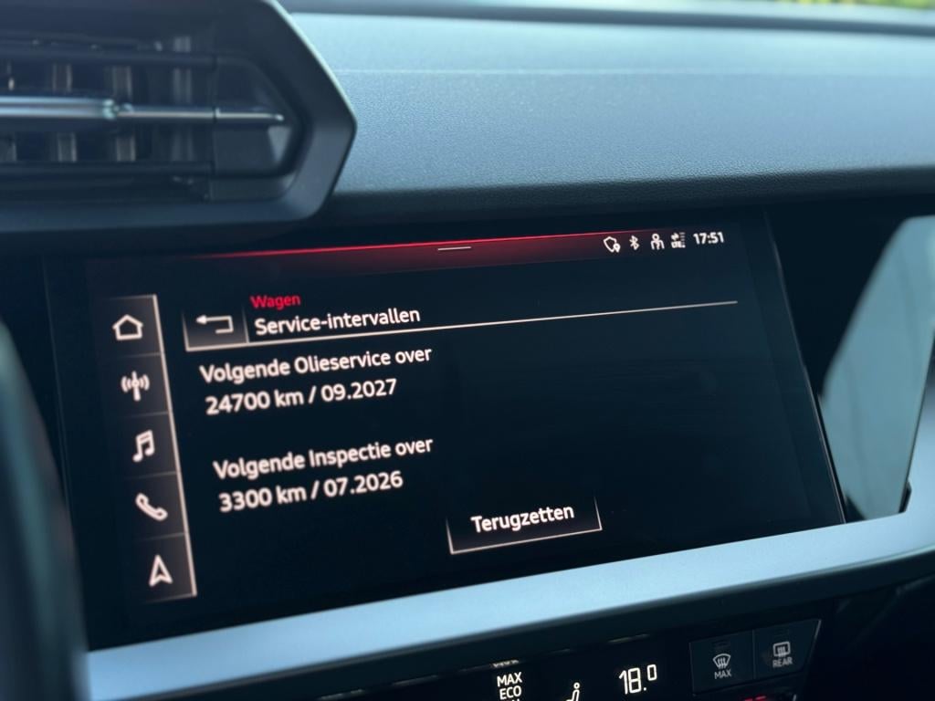 Audi A3 sportback 40 tfsi e s edition * stoelverwarming * keyless * trekhaa