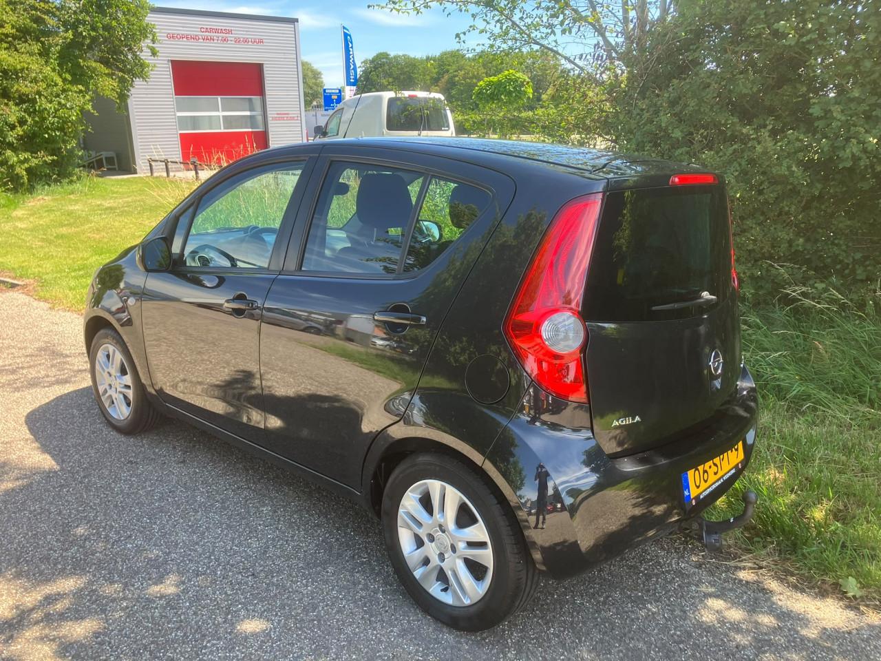 Opel Agila 1.0