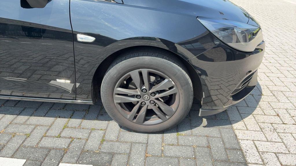 Opel Astra sports tourer 1.2 design & tech