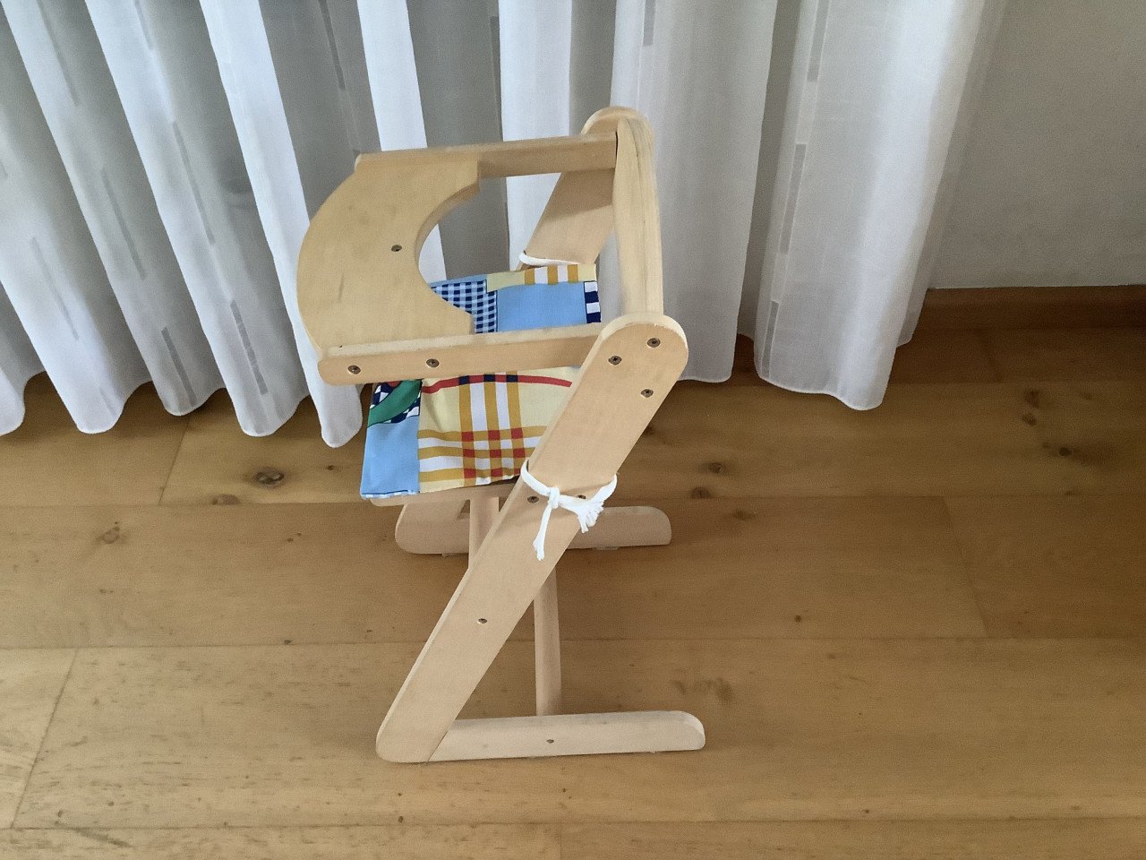 Poppen kinderstoel