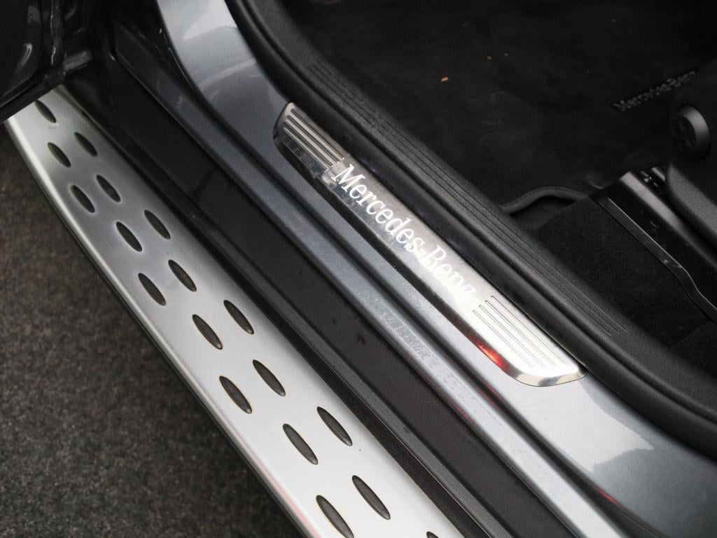 Mercedes-Benz Glc 300e 4matic business solution luxury | automaat | panoram