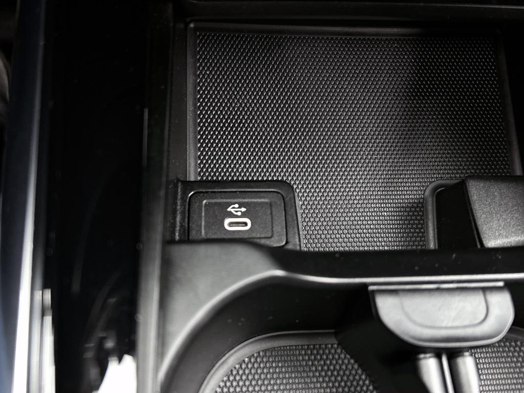 Mercedes-Benz B-Klasse 180 business line | elektrisch bedienbare achterklep