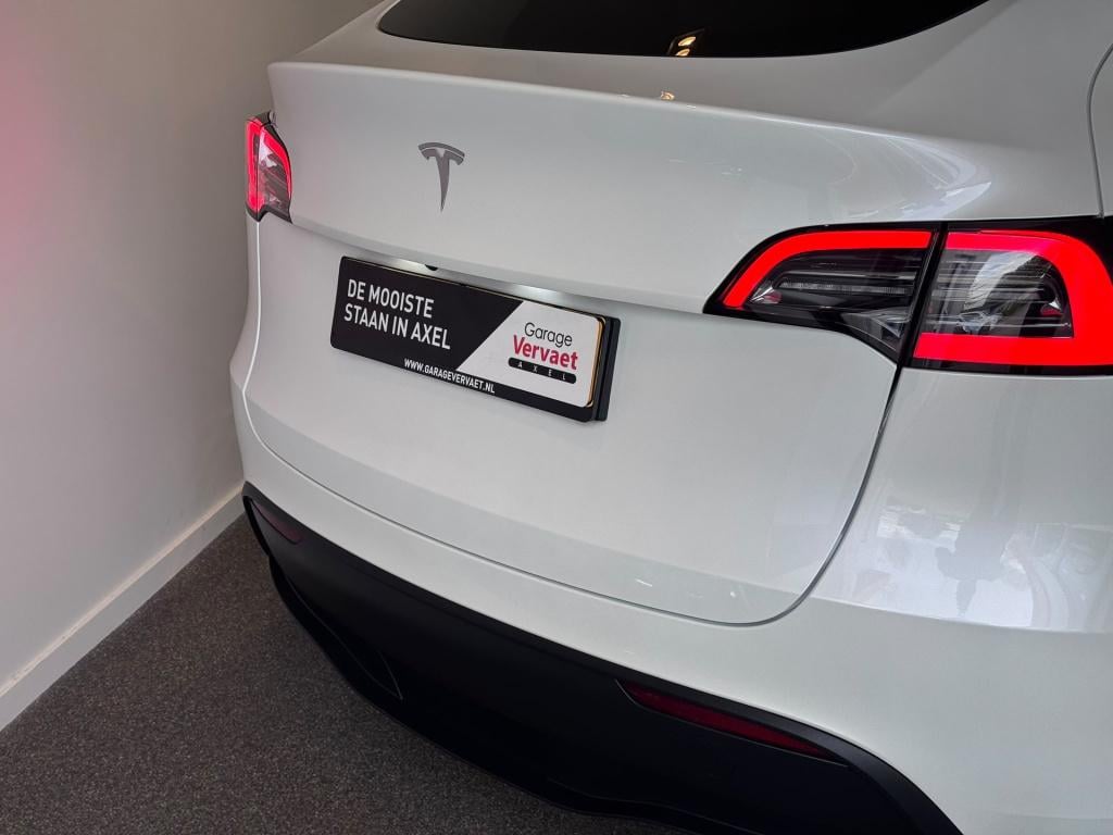 Tesla Model Y rwd 58 kwh / soh 98%