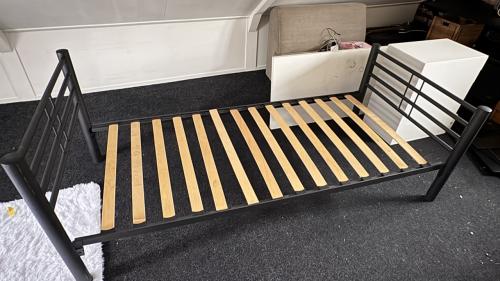 Eenpersoons Bed 200x90