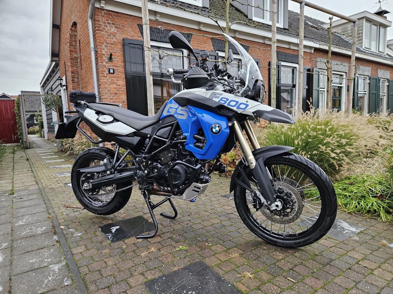 BMW F800 GS Trophy 2012 Akrapovic met koffers