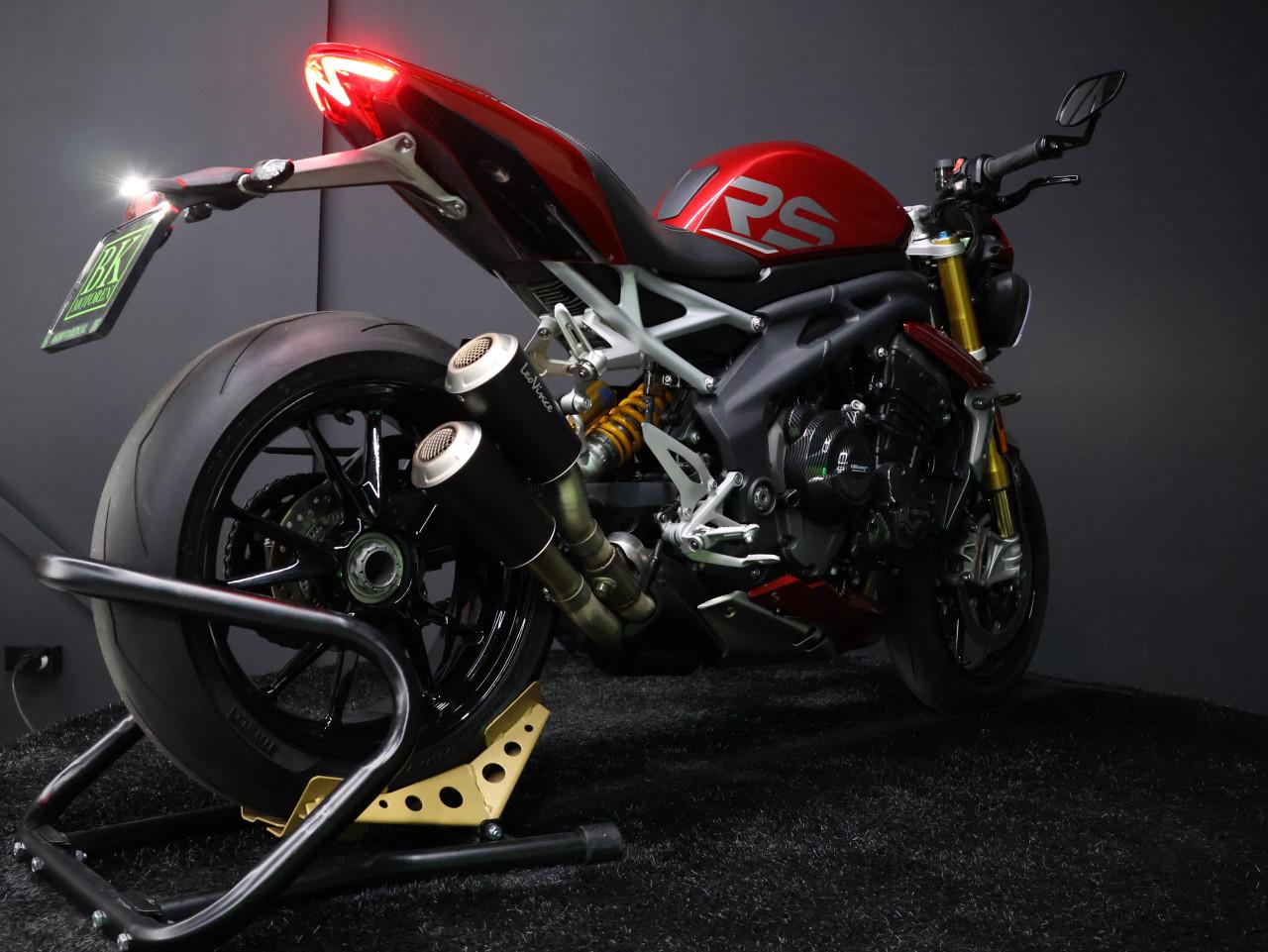 SPEED TRIPLE RS | Carnival Red