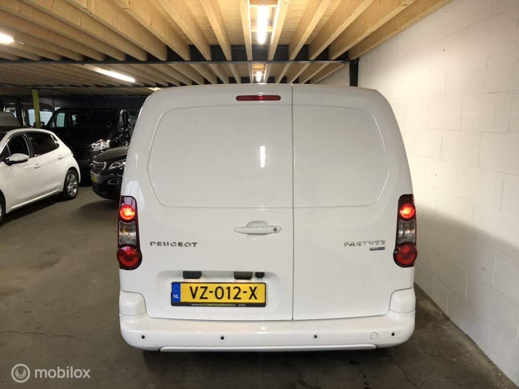 Peugeot Partner bestel 120 1.6 bluehdi 100 l1 première s&s