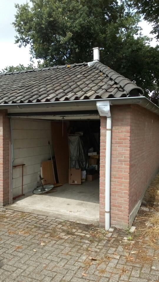Garagebox met bergzolder te huur centrum Middelburg