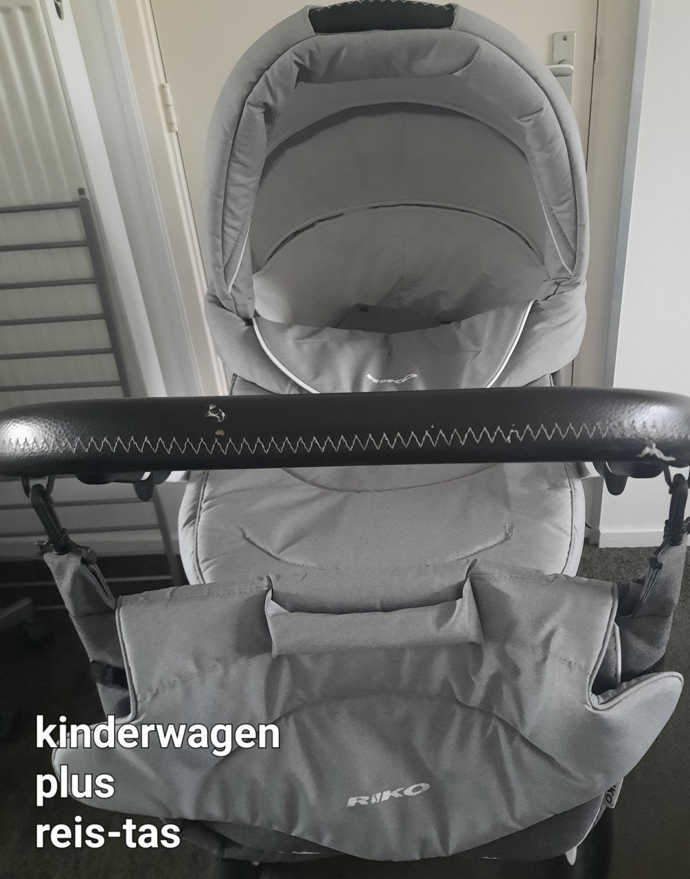 3 in 1 kinderwagen plus toebehoren z.g.a.n.