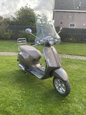 Vespa Primavera