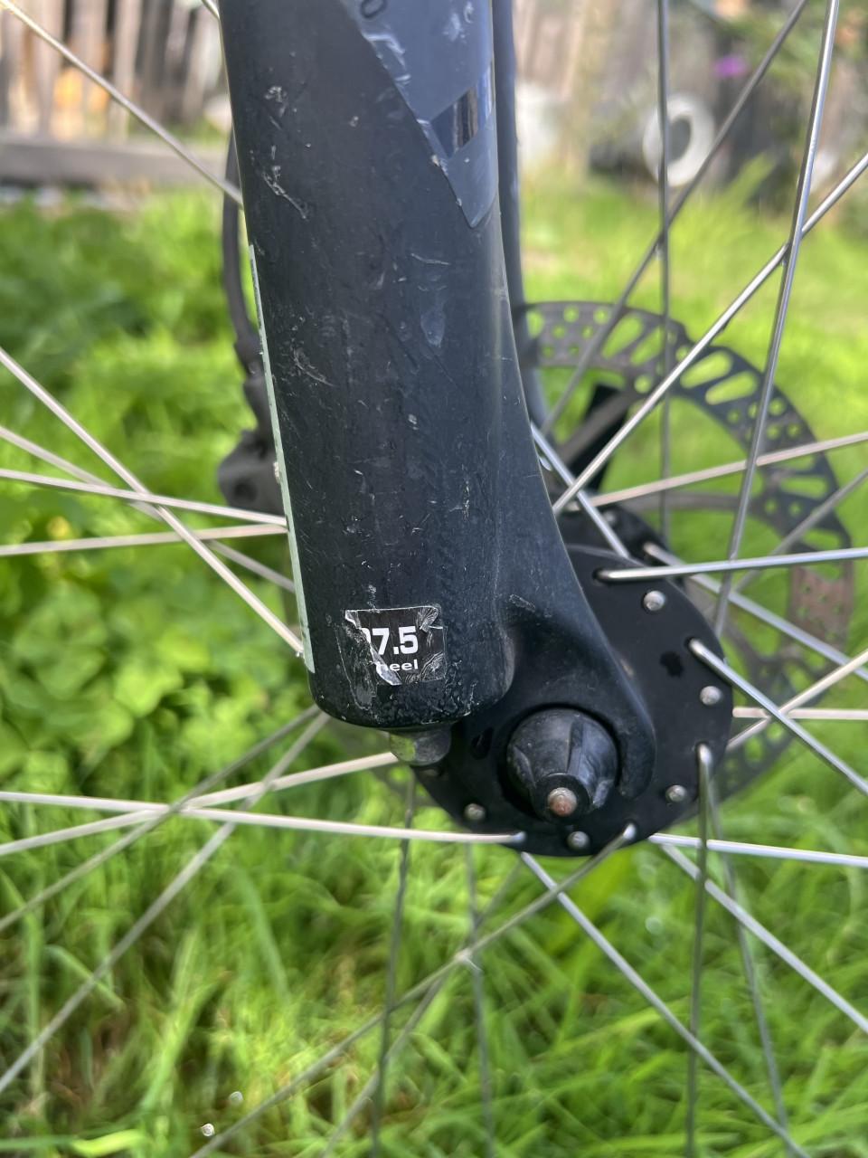 Dames Cube mountainbike access Eaz