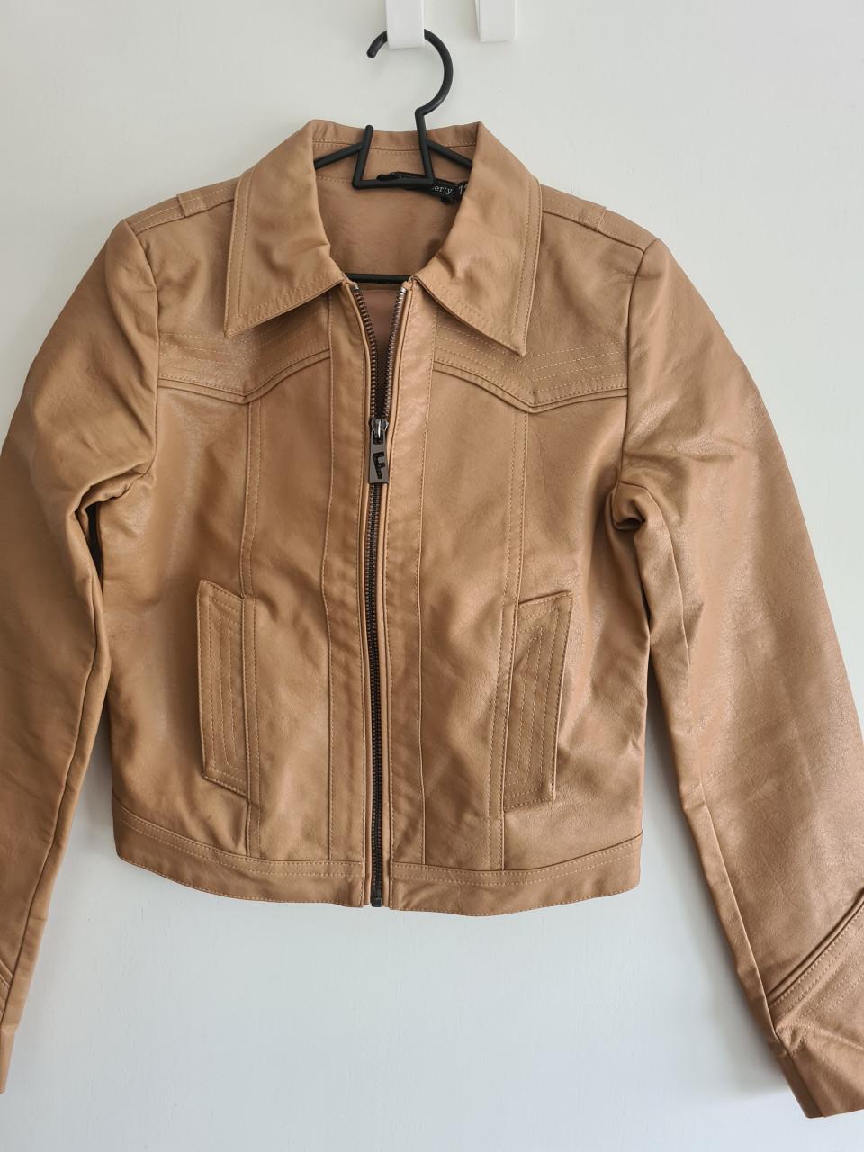 Beige, bruin PU leer jackje Frankie & Liberty  Mt 146-152