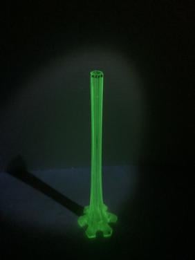 Soliflora vaas van uranium glas