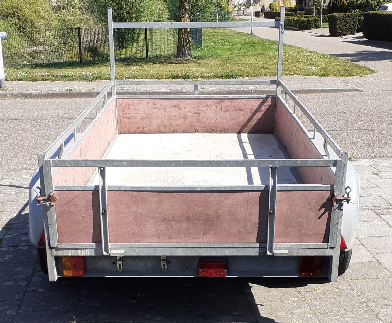 Dubbelasser aanhangwagen Bakmaat 250x125