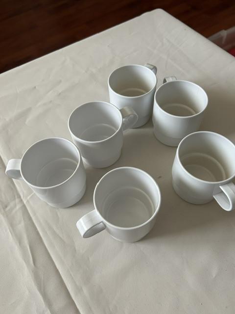 Servies rood en/of wit