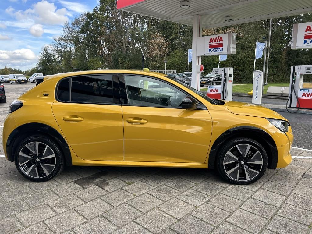 Peugeot 208 ev 50kwh 136pk | navigatie | bluetooth | parkeersensoren voor &
