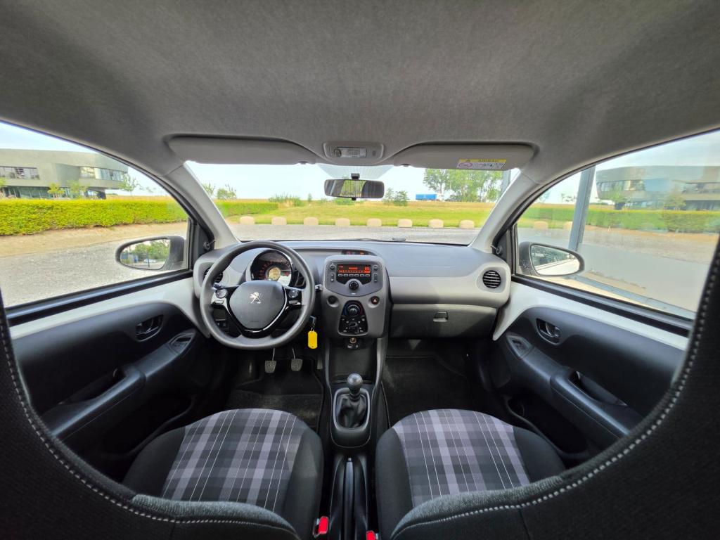Peugeot 108 1.0 e-vti active | parkeersensoren | airco | bluetooth