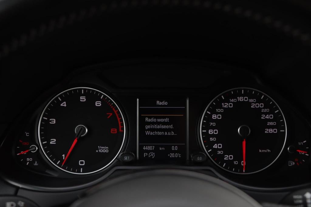 Audi Q5 2.0 tfsi quattro adrenalin sport s-line 230pk tiptronic