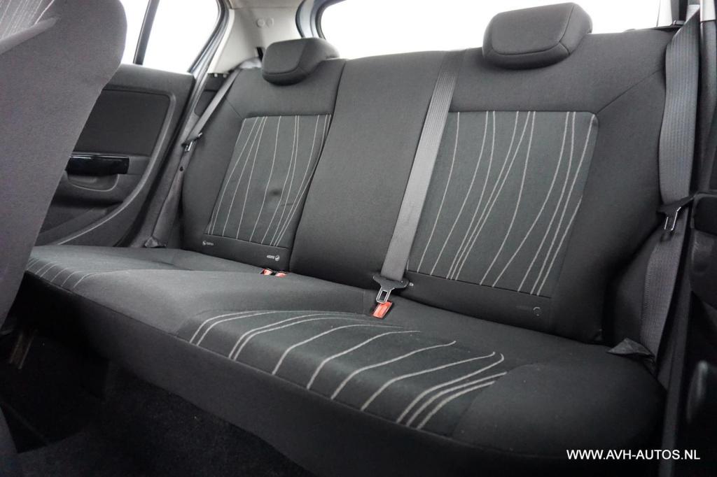 Opel Corsa 1.2-16v '111' edition
