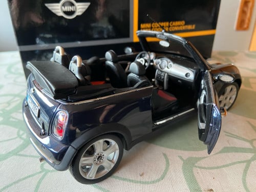 Mini Cooper Cabrio schaalmodel