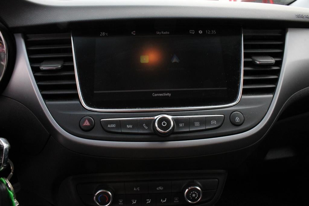 Opel Crossland X deuk in rechter voors 1.2 edition