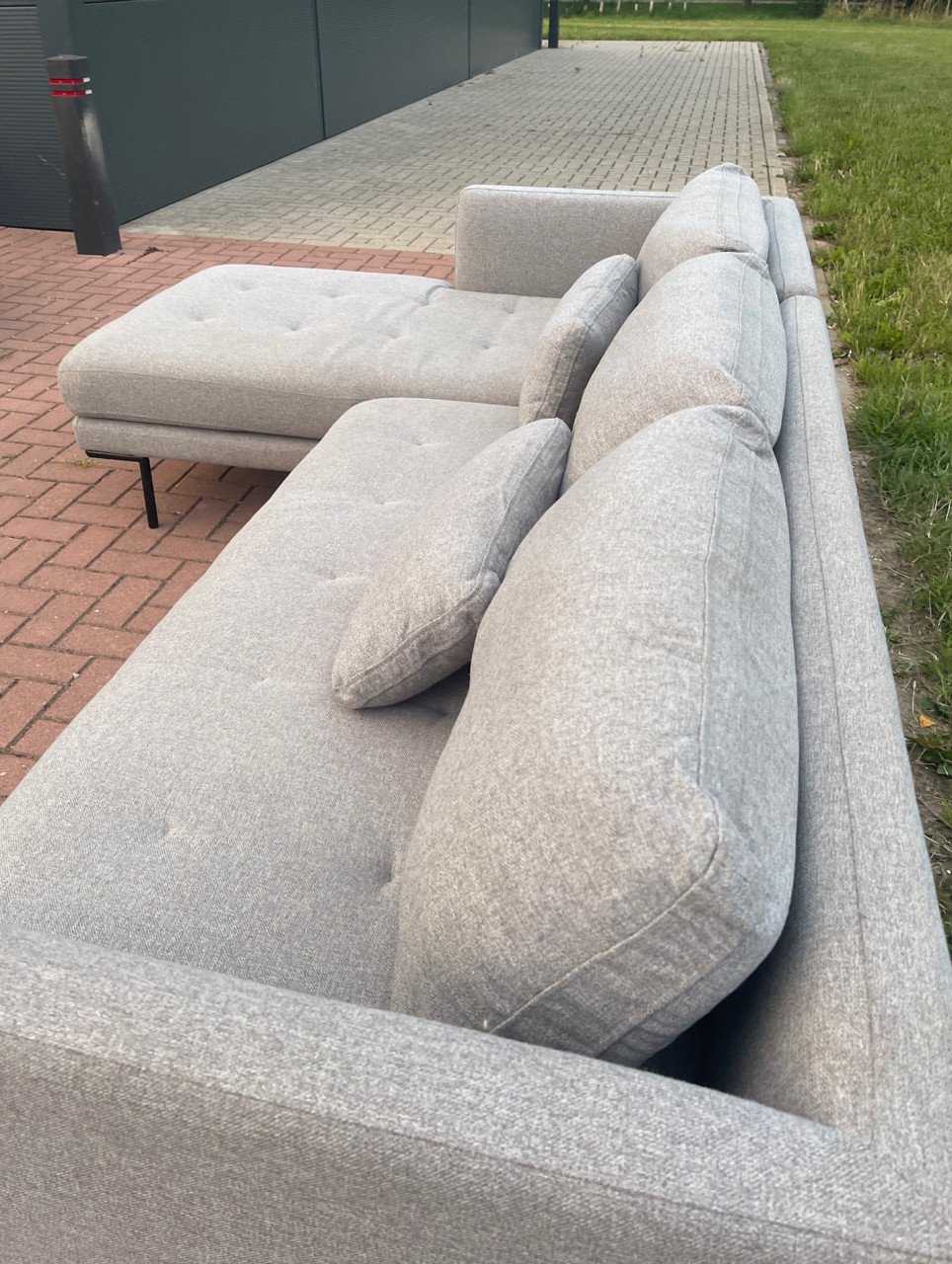 GRATIS LEVERING HEEL NL Moderne Grijze Stoffen Hoekbank