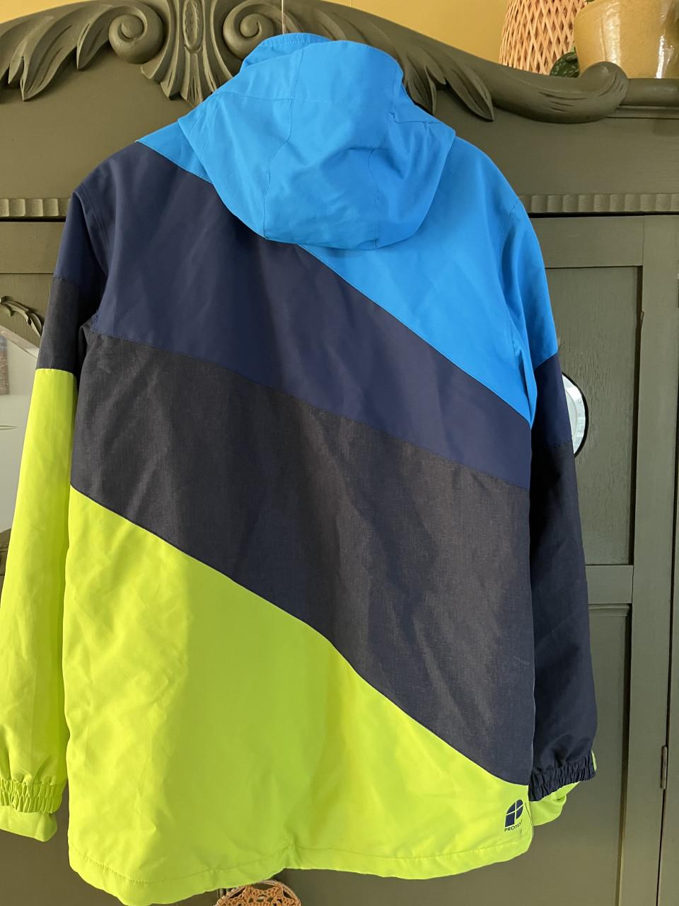 Diverse nette gebruikte skikleding