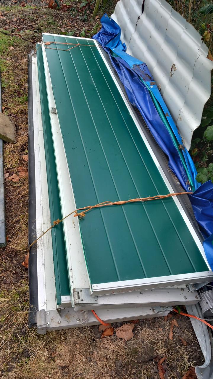 Geissoleerde roldeur