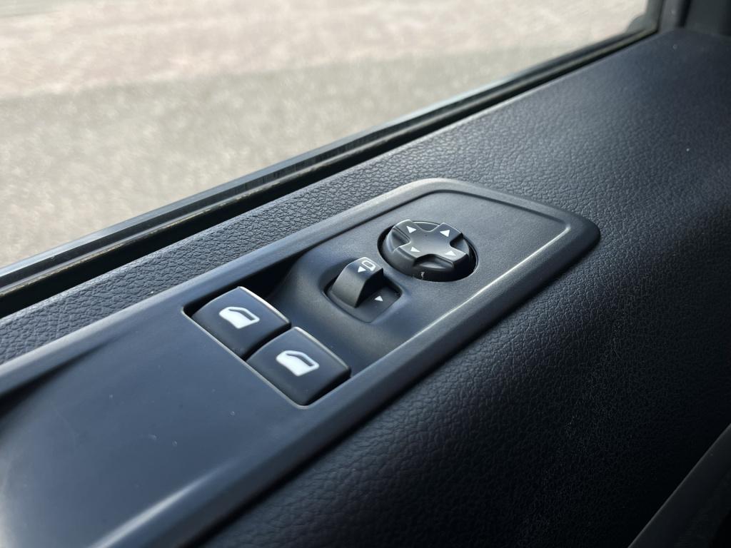 Toyota Proace worker 2.0 d-4d black line long | carplay | 17'' | navi | tre