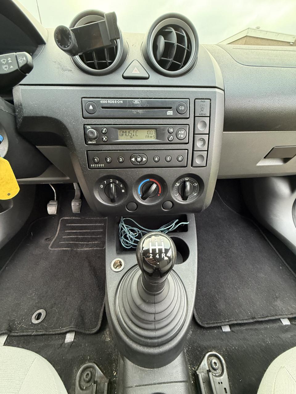 Ford Fiësta 1.3 8V 5 deurs 2002 Blauw