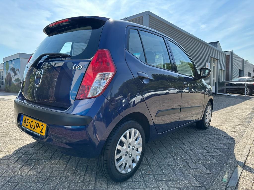 Hyundai I 10 1.1 dynamic cool airco elektrische ramen lage km-stand