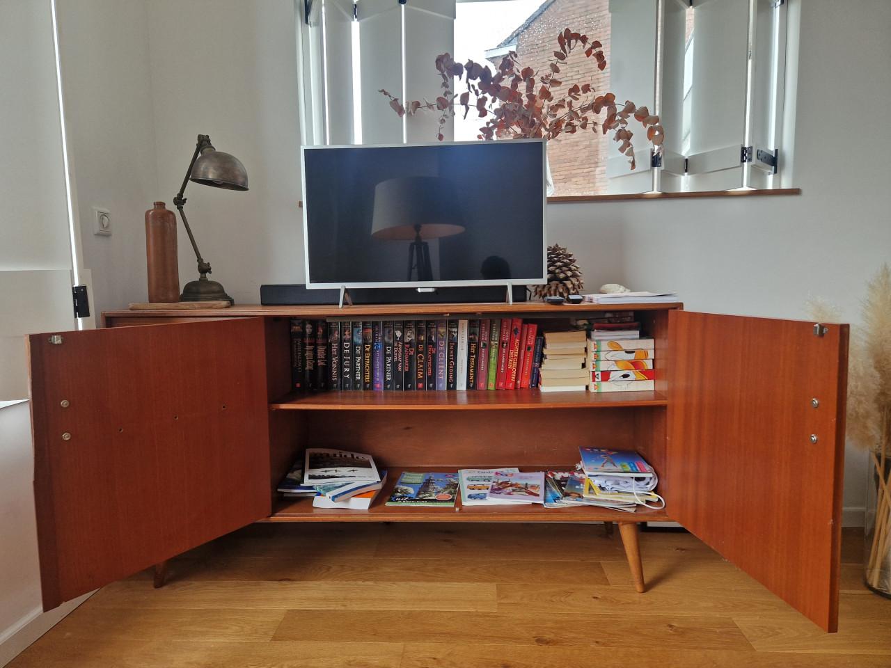 Vintage dressoir, vintage TV meubel, oldskool