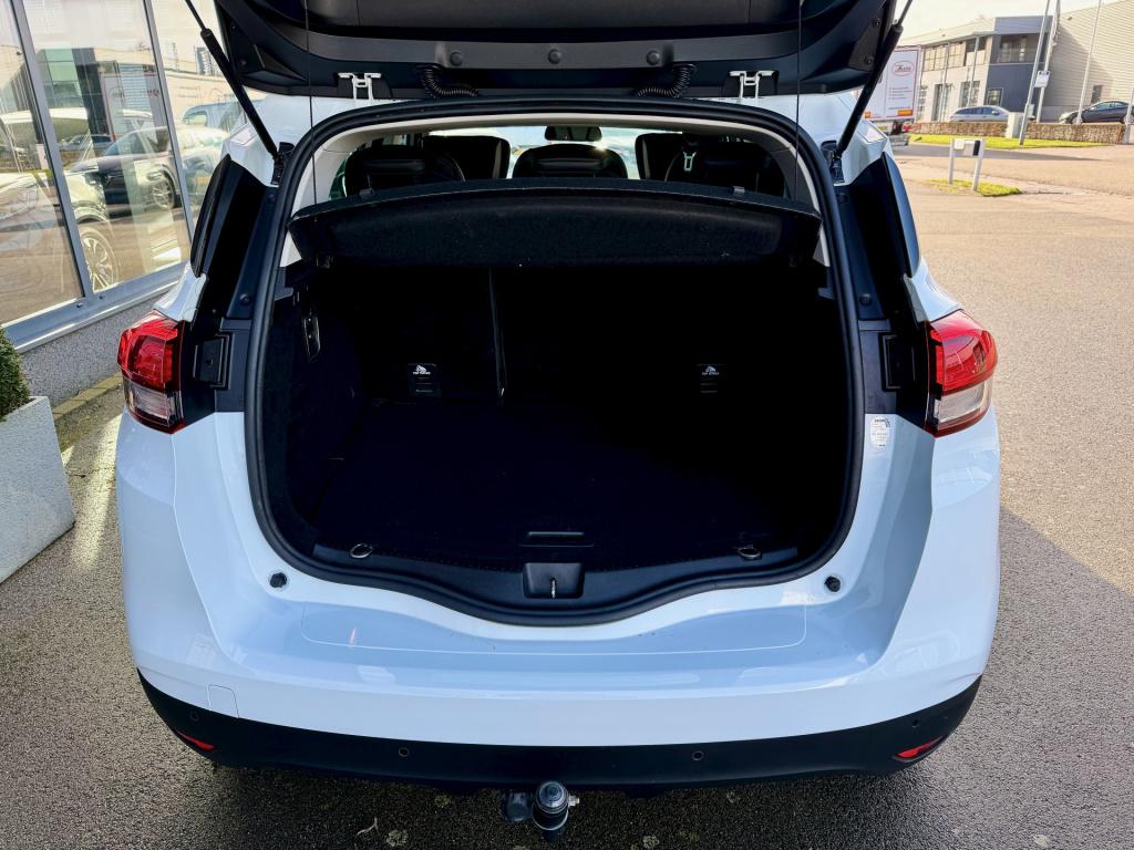 Renault Scenic 1.2 tce bose navi ecc cruise