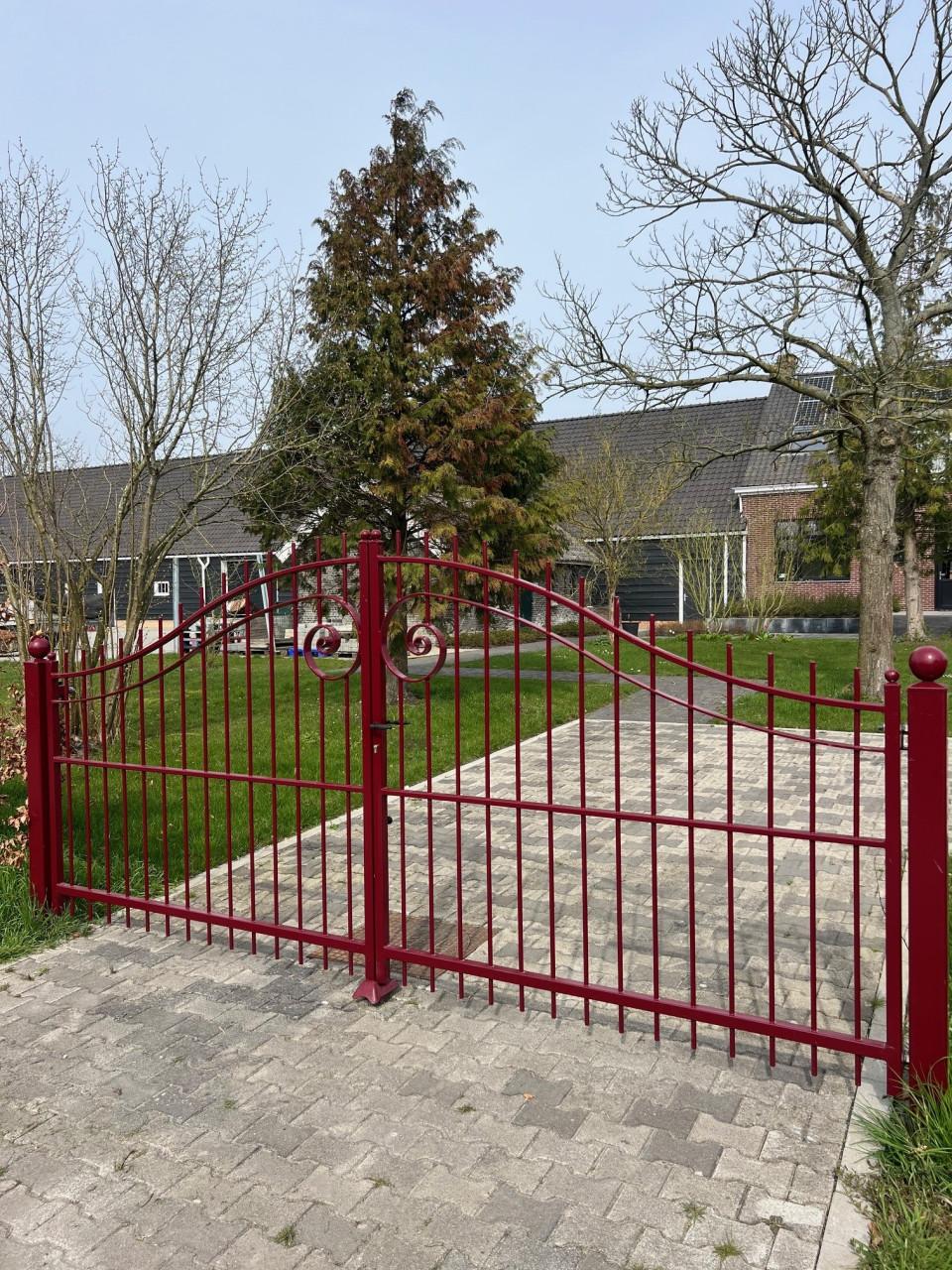 Schuifpoorten - Inrijpoorten - Tuinpoorten en Hekwerken.