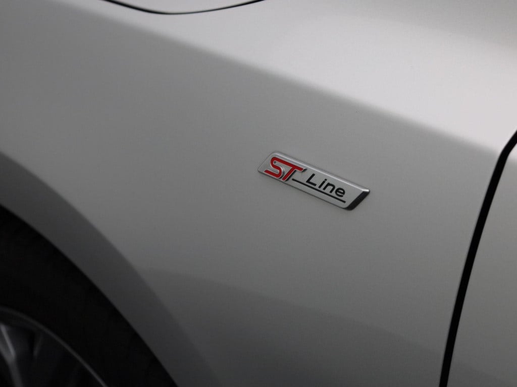 Ford Focus st line | automaat | climate control | cruise control | navigati