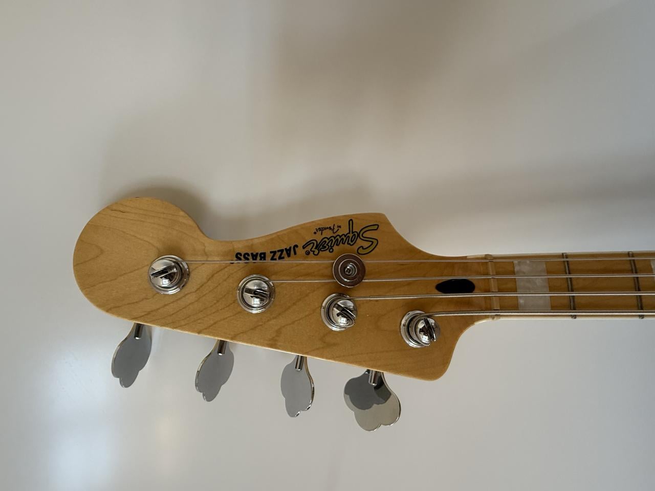 Squier Jazz Bass