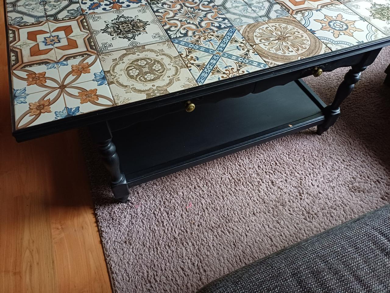 Salon tafel uniek