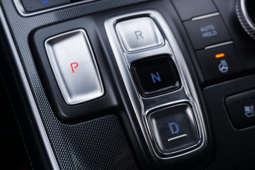 Hyundai Santa Fe 1.6 t-gdi hev premium 1e eigenaar - full option - climate 