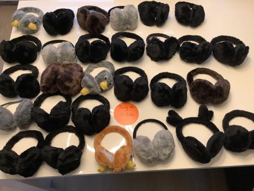 Partij kinder oorwarmers. ( partij 222)