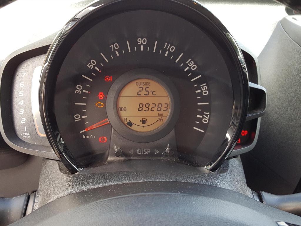 Citroen C1 1.0 vti 72pk s&s 5d feel | airco | bluetooth | snelheidsbegrenze