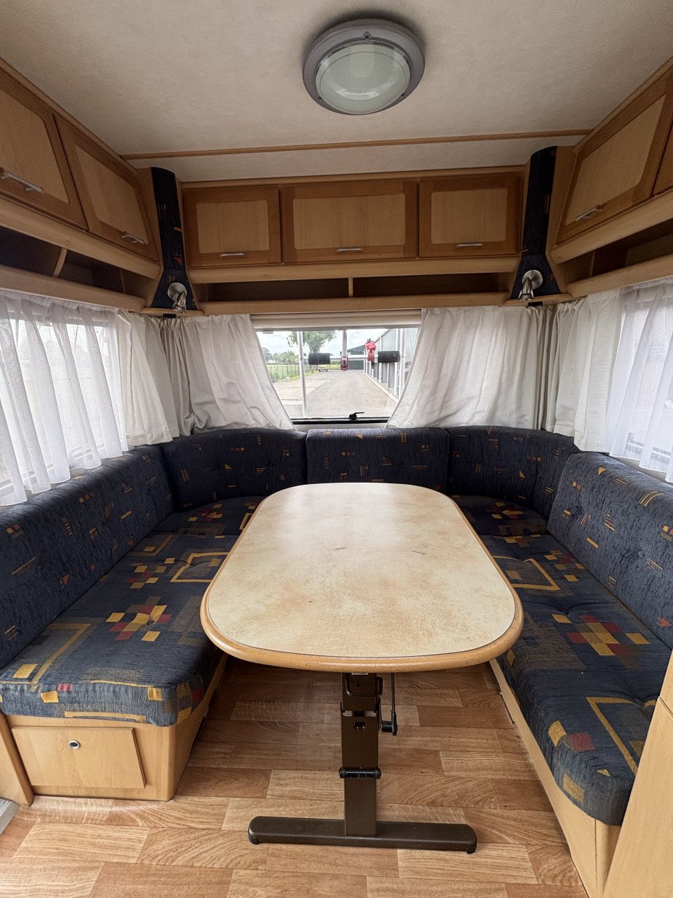 Tec Travelking 460 TDF + Isabella voortent