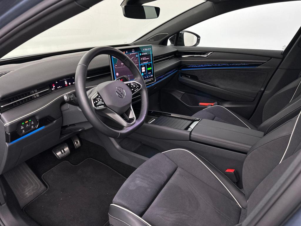 Volkswagen Id.7 tourer pro business 77 kwh black style pakket