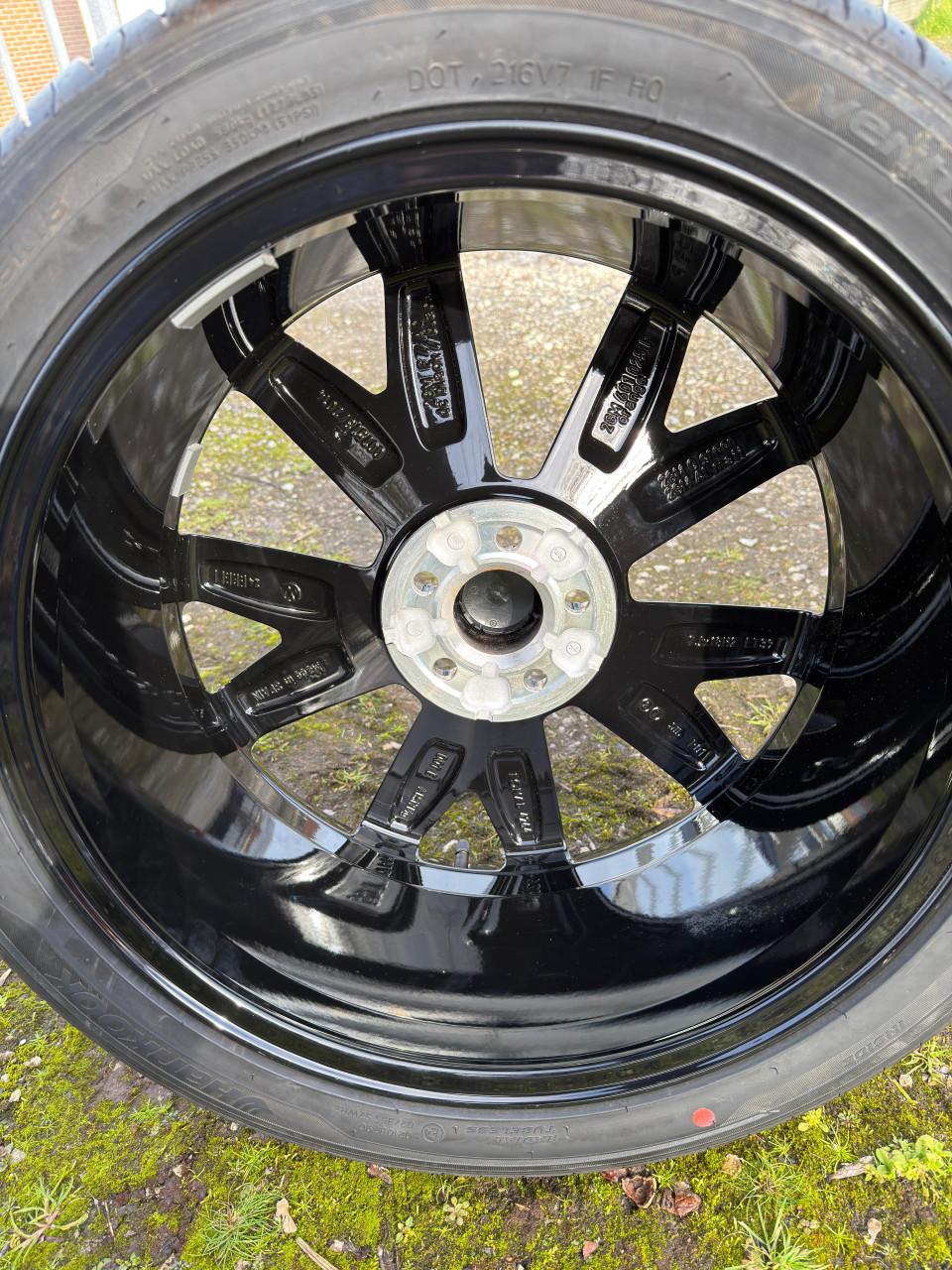 Origineel VW velgen + Hankook banden