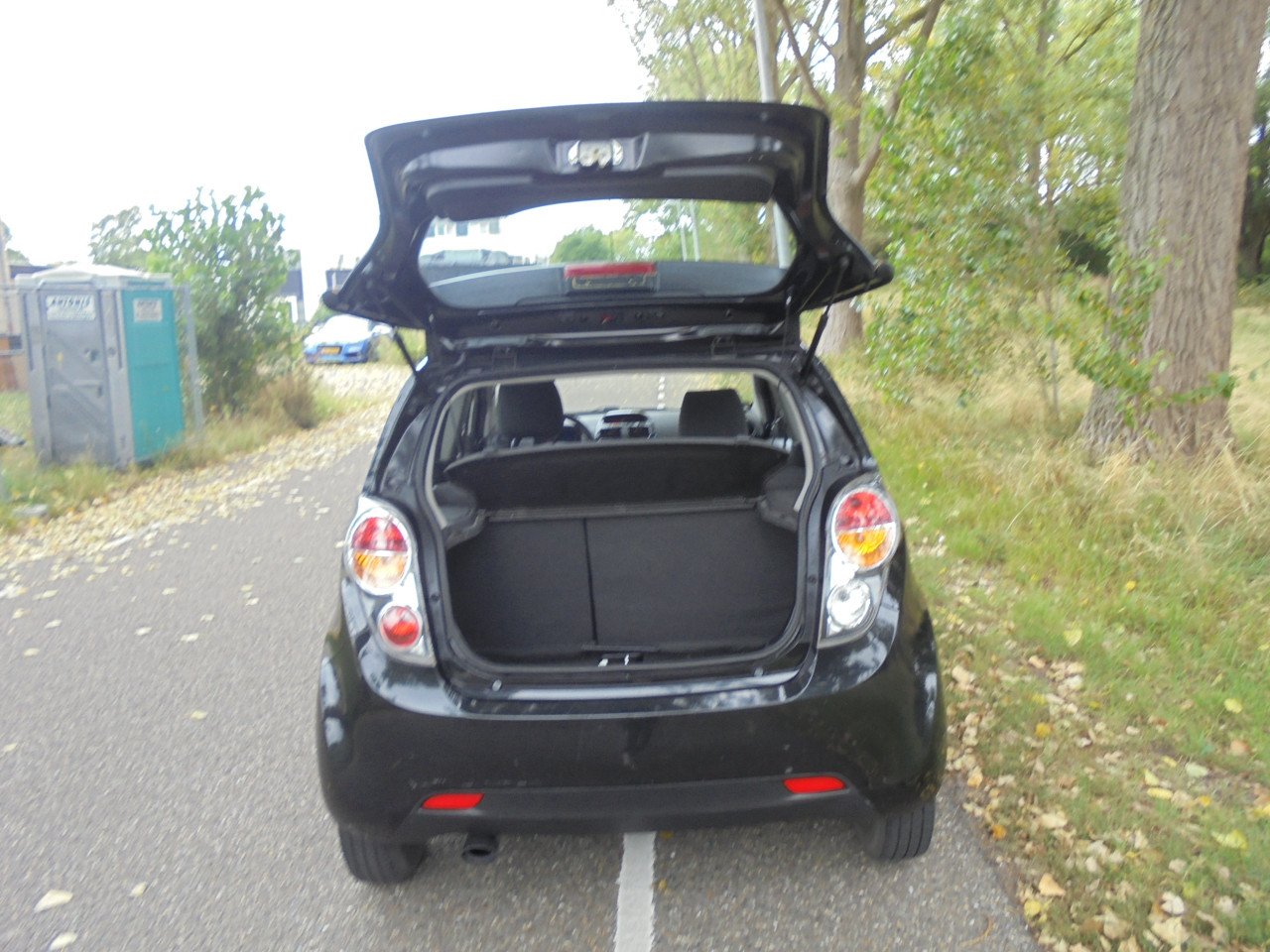 Spark 1.0-16V,leuke sportieve auto aflevering vol jaar Apk 139.142 Km N.A.P